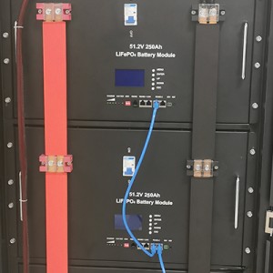 51.2v high capacity battery and inverter integrated cabinet battery solution